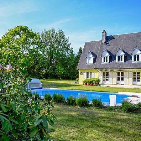 Bed and Breakfast La Fontaine Dort Tessy-sur-Vire Екстер'єр фото