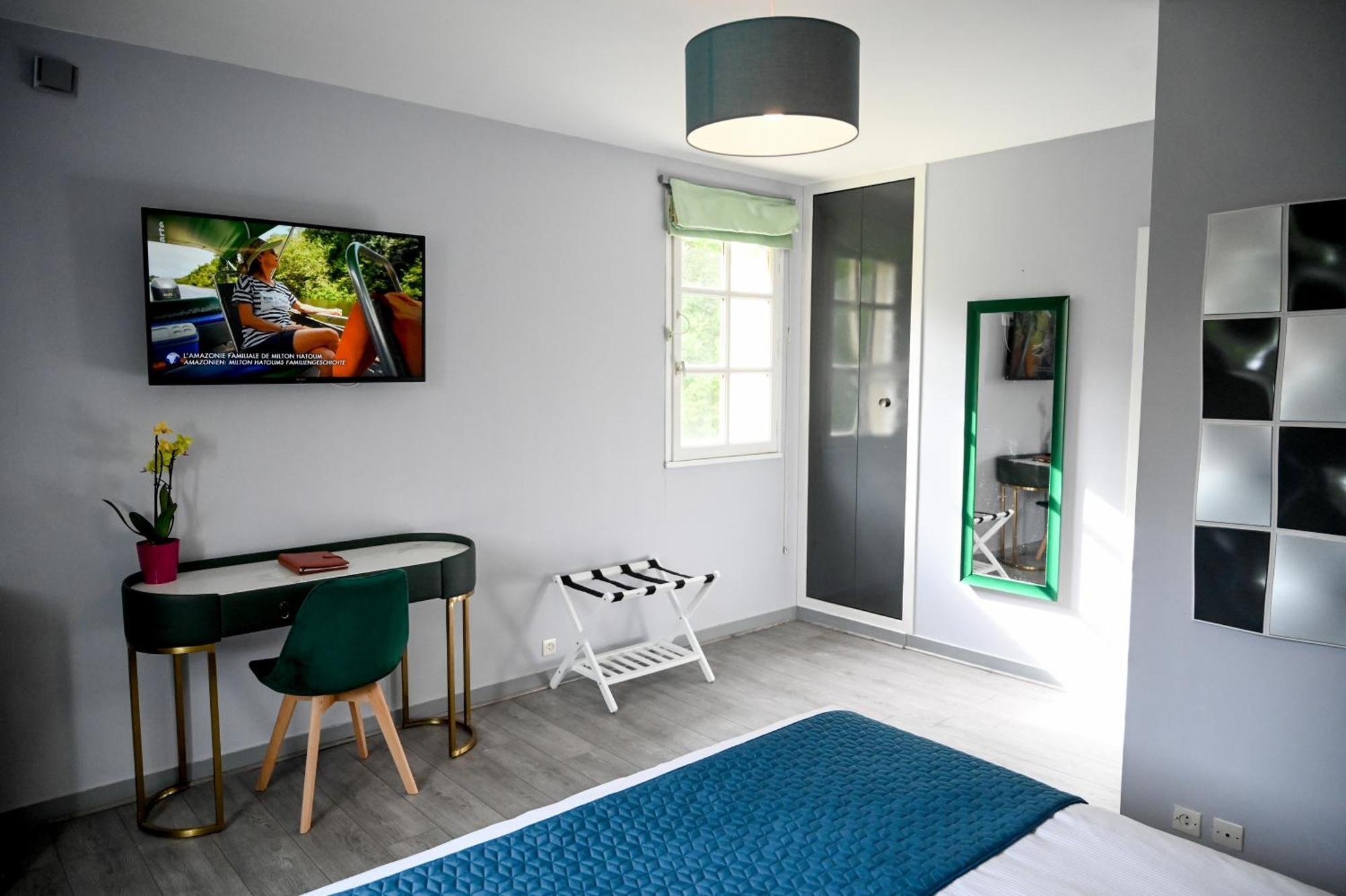 Bed and Breakfast La Fontaine Dort Tessy-sur-Vire Екстер'єр фото